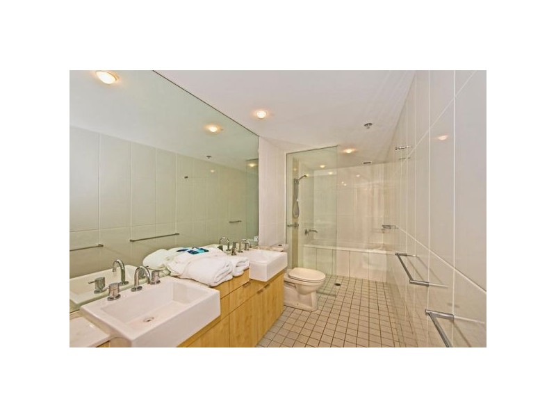 1006/3 Mclean St, Coolangatta QLD 4225