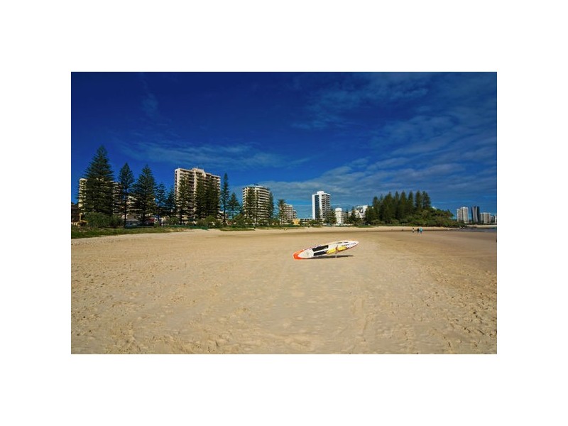 701/192 “The Garland” Marine Parade, Rainbow Bay QLD 4225