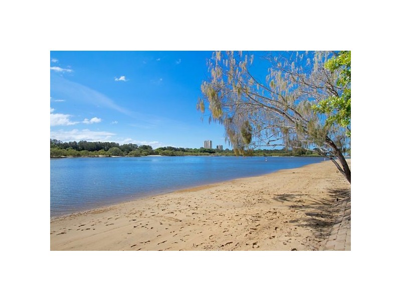 1/96 Duringan Street, Currumbin QLD 4223