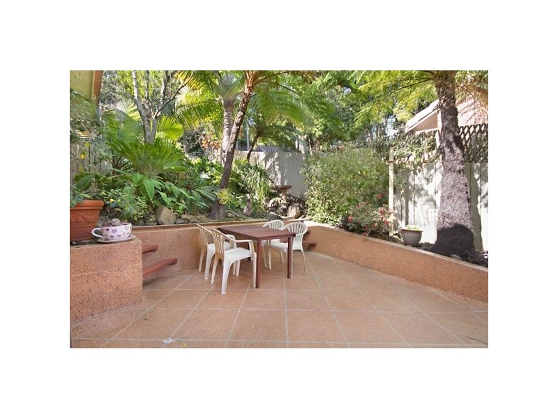 1/18 Toolona Avenue, Banora Point NSW 2486