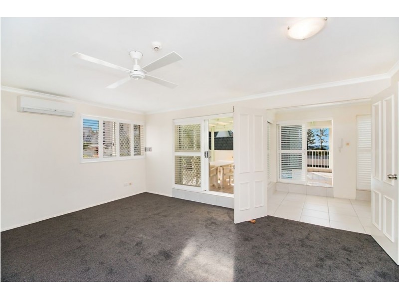 28/243 Boundary Street, Coolangatta QLD 4225