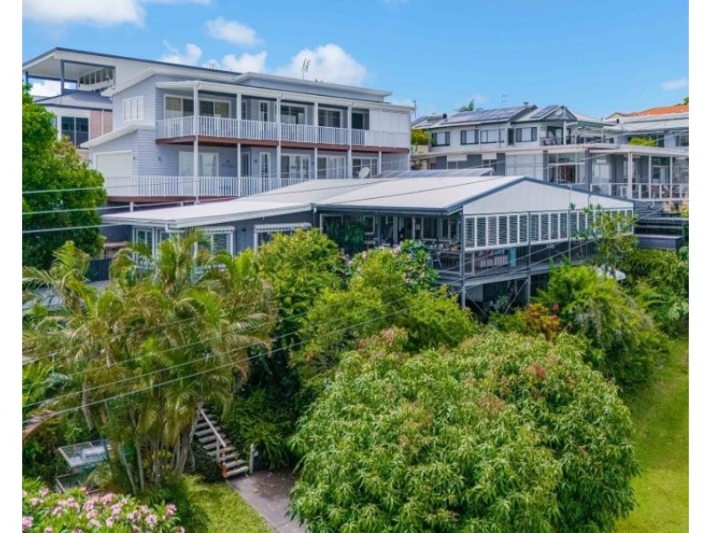 14 Tweed Street, Coolangatta QLD 4225