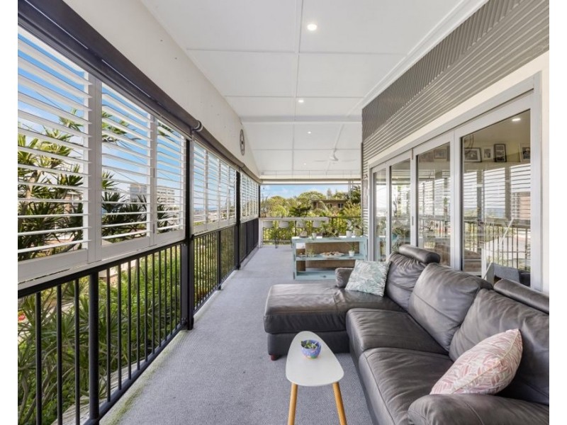14 Tweed Street, Coolangatta QLD 4225