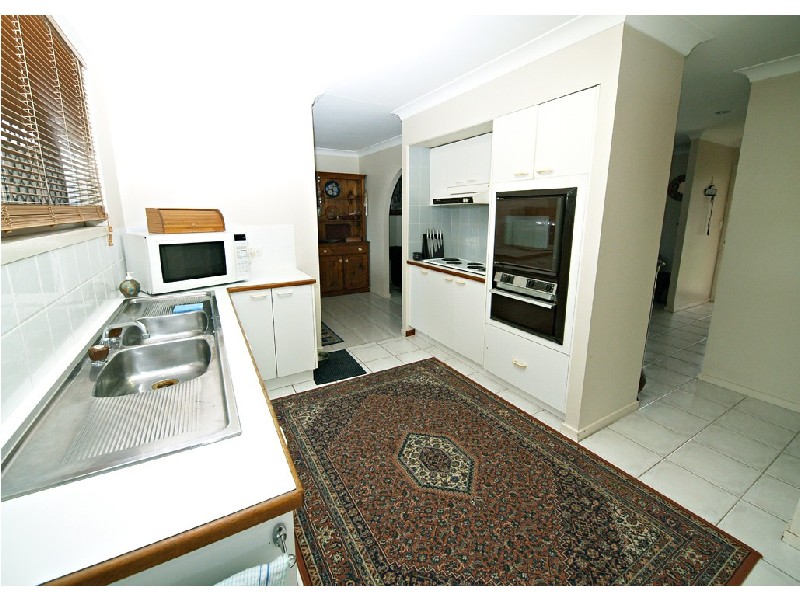 14 Riviera Ave, Tweed Heads West NSW 2485