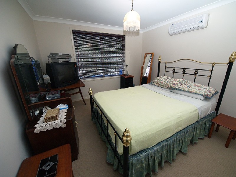 14 Riviera Ave, Tweed Heads West NSW 2485