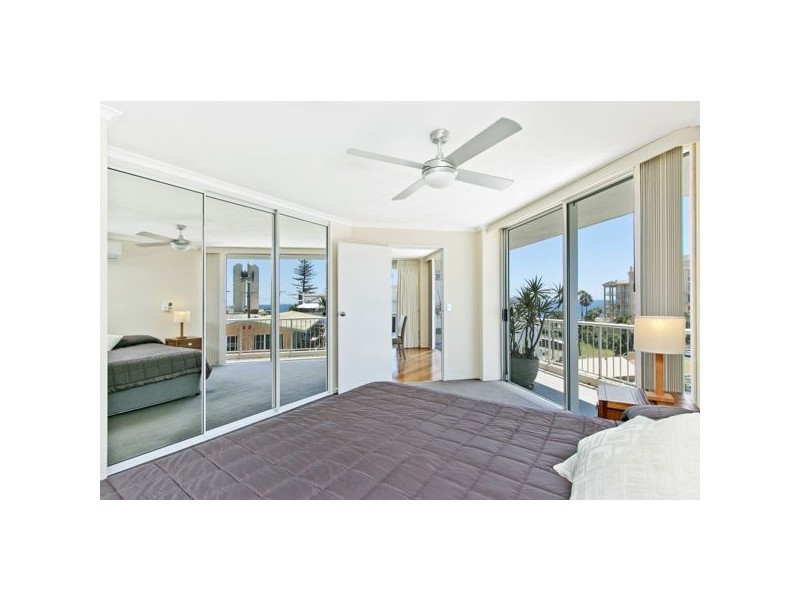 24/265 Boundary Street, Rainbow Bay QLD 4225