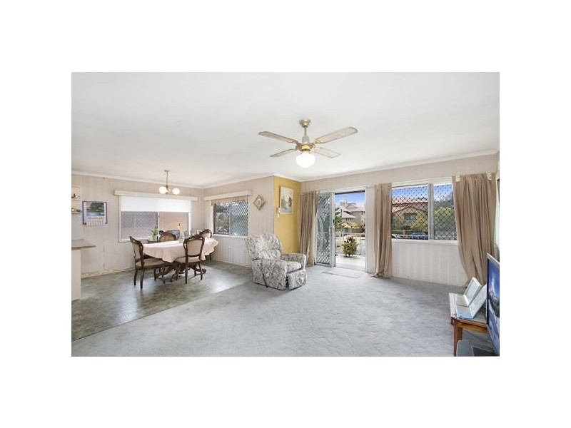 21 Dutton Street, Coolangatta QLD 4225