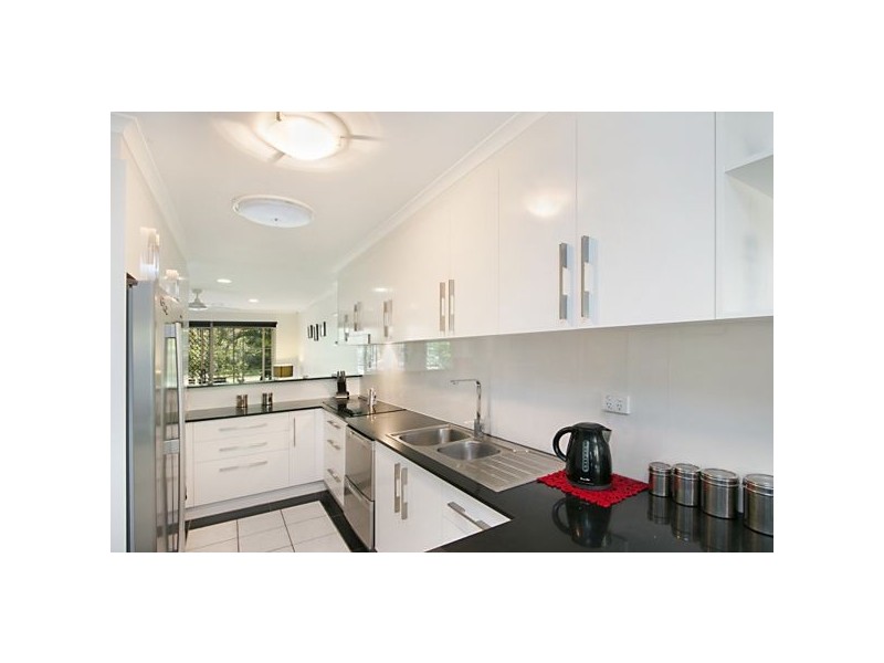 43/18 Tallebudgera Creek Road, Burleigh Heads QLD 4220