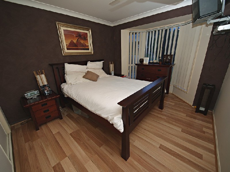 2/10 Rosslea, Banora Point NSW 2486