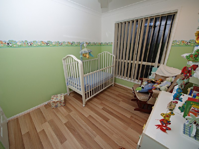 2/10 Rosslea, Banora Point NSW 2486