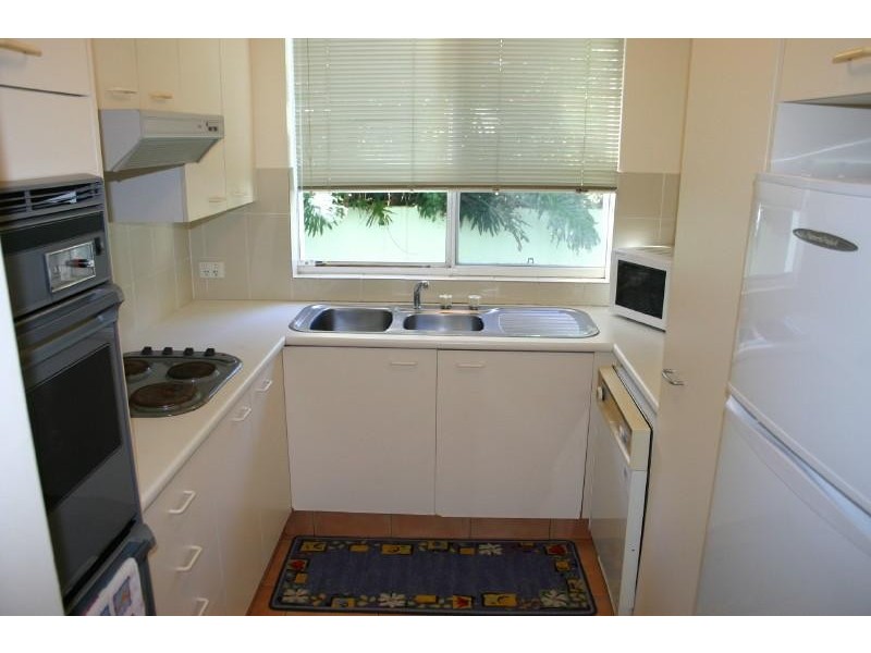 Rainbow Bay QLD 4225