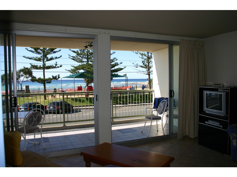 Rainbow Bay QLD 4225