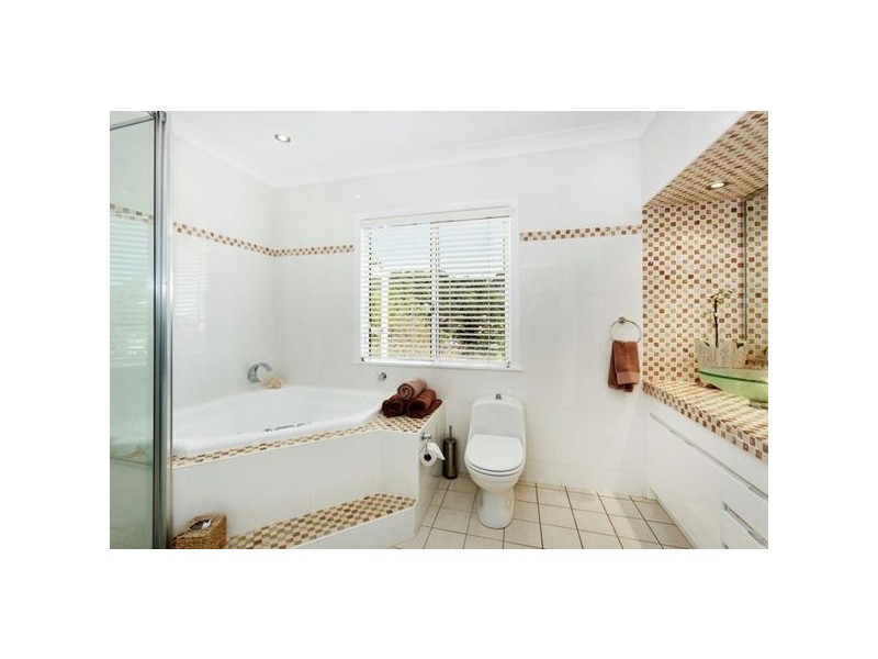 73 Dixon Street, Coolangatta QLD 4225