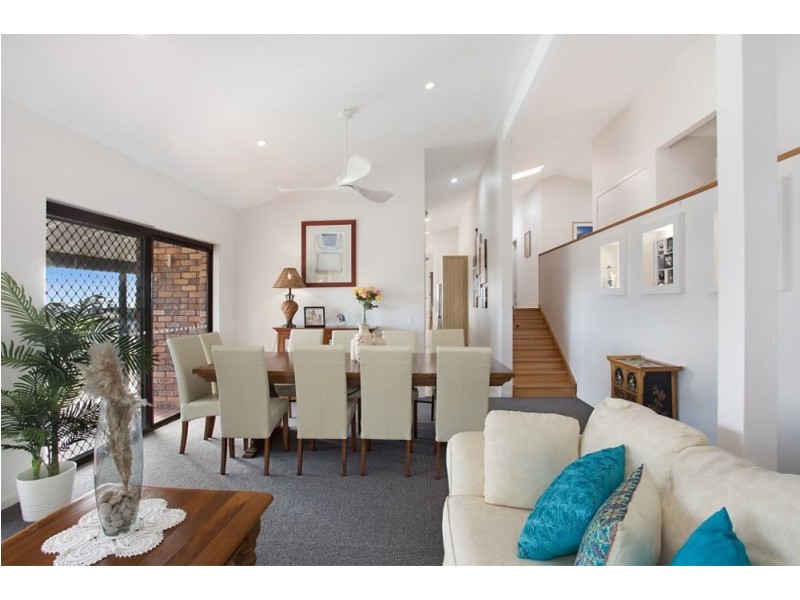 8 Parkes Lane, Terranora NSW 2486