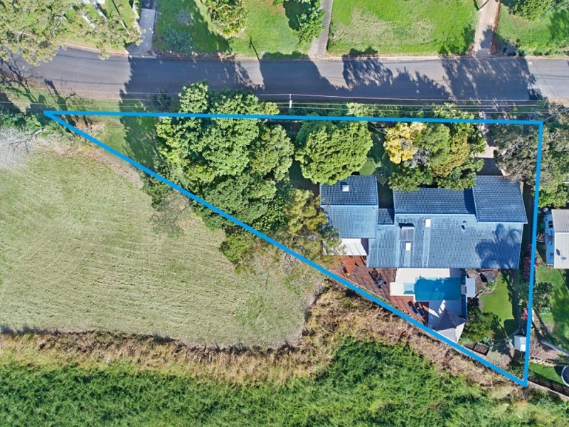 8 Parkes Lane, Terranora NSW 2486