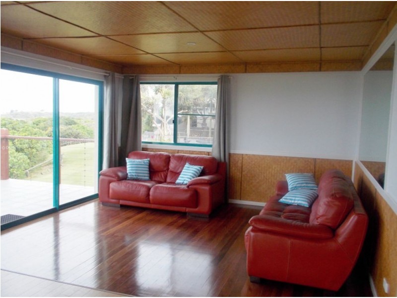 6/18 “White Waves” Coast Road, Hastings Point NSW 2489