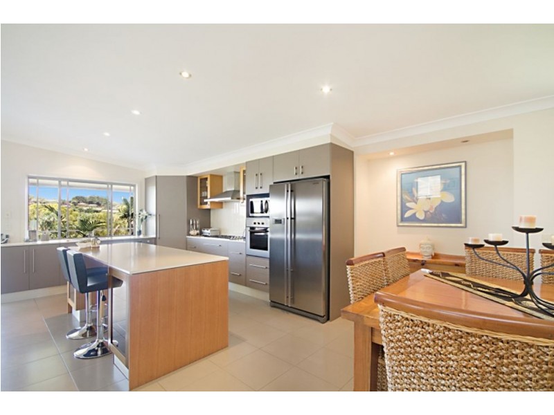 2/243 Darlington Drive, Banora Point NSW 2486