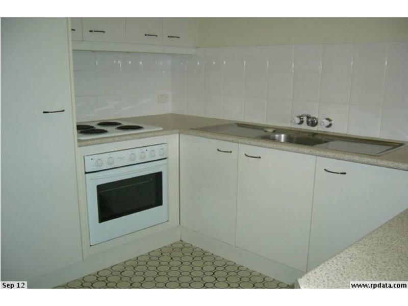3/27 Golden Four Drive, Bilinga QLD 4225