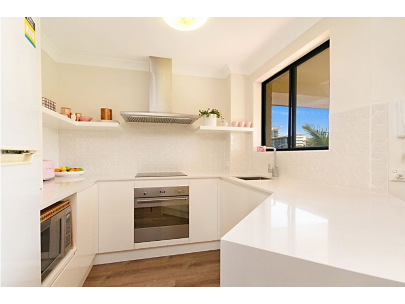 10/56 Coolangatta Road, Coolangatta QLD 4225