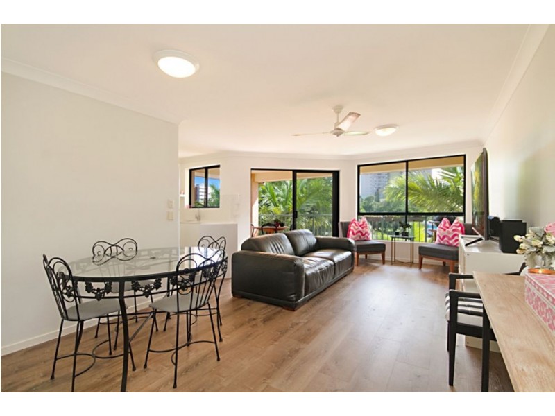 10/56 Coolangatta Road, Coolangatta QLD 4225