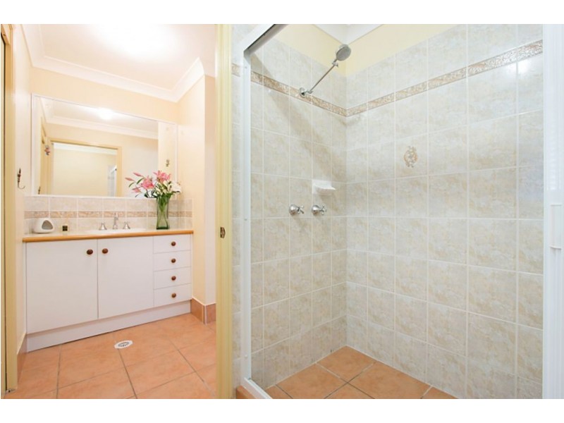 9 Nandina Terrace, Banora Point NSW 2486