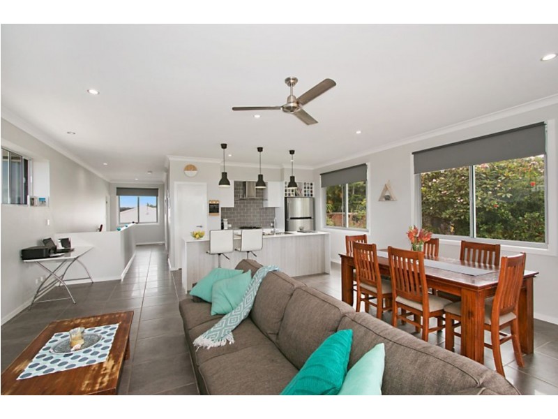 35 Snowgum Drive, Bilambil Heights NSW 2486