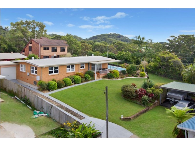 17a Singh Street, Tugun QLD 4224