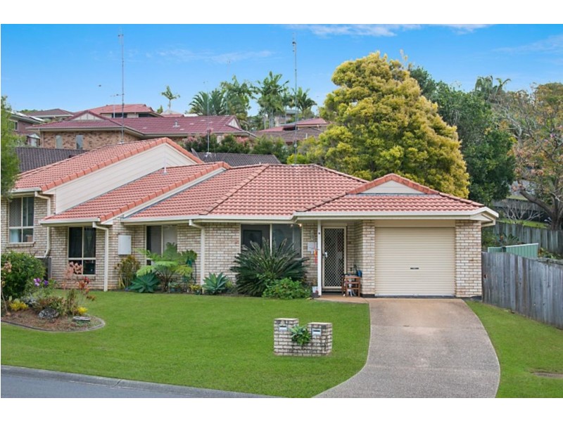 2/97 Lochlomond Drive, Banora Point NSW 2486