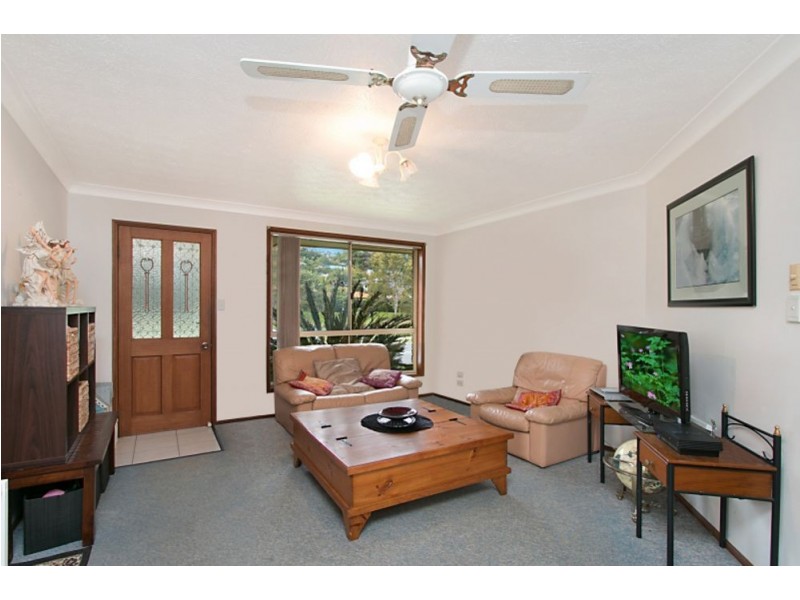 2/97 Lochlomond Drive, Banora Point NSW 2486