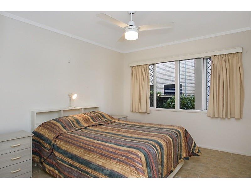 Coolangatta QLD 4225