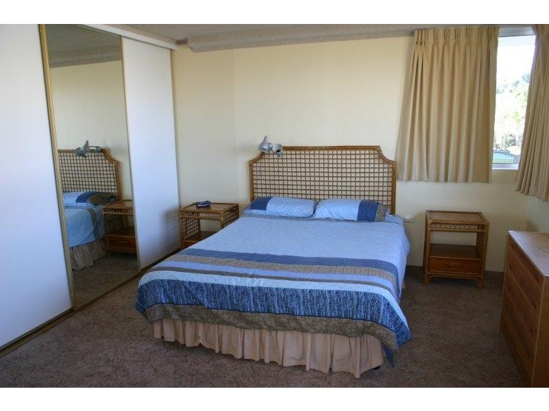 Coolangatta QLD 4225