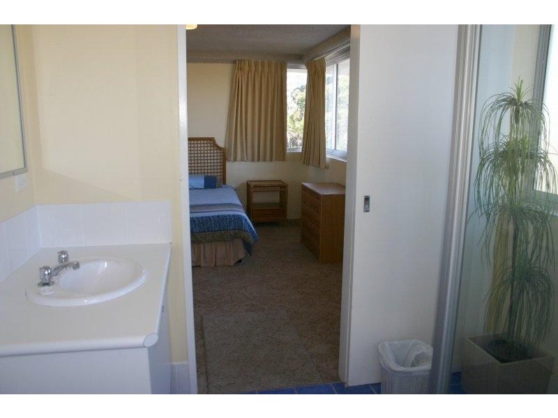 Coolangatta QLD 4225