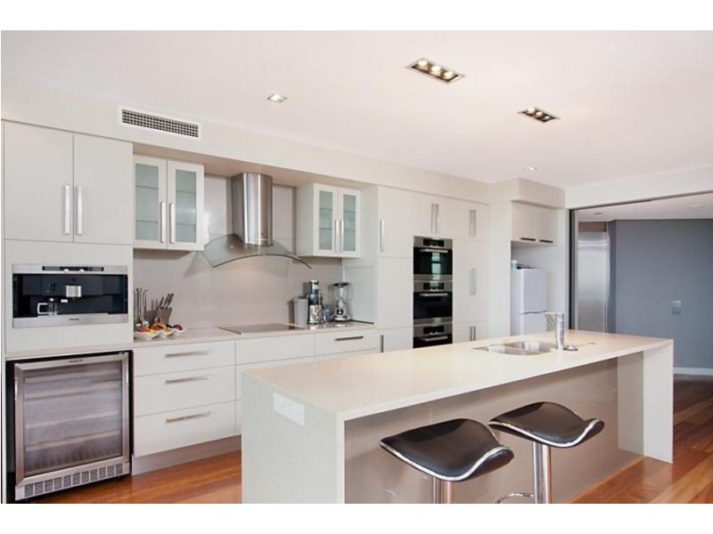 201/46-48 Pacific Parade, Bilinga QLD 4225