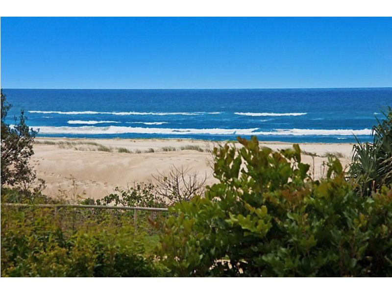 201/46-48 Pacific Parade, Bilinga QLD 4225