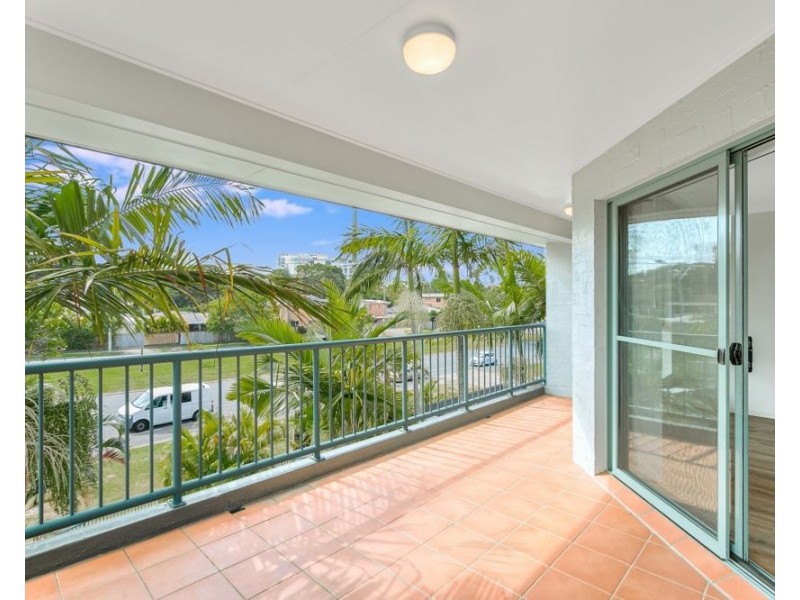 10/56 Coolangatta Road, Kirra QLD 4225