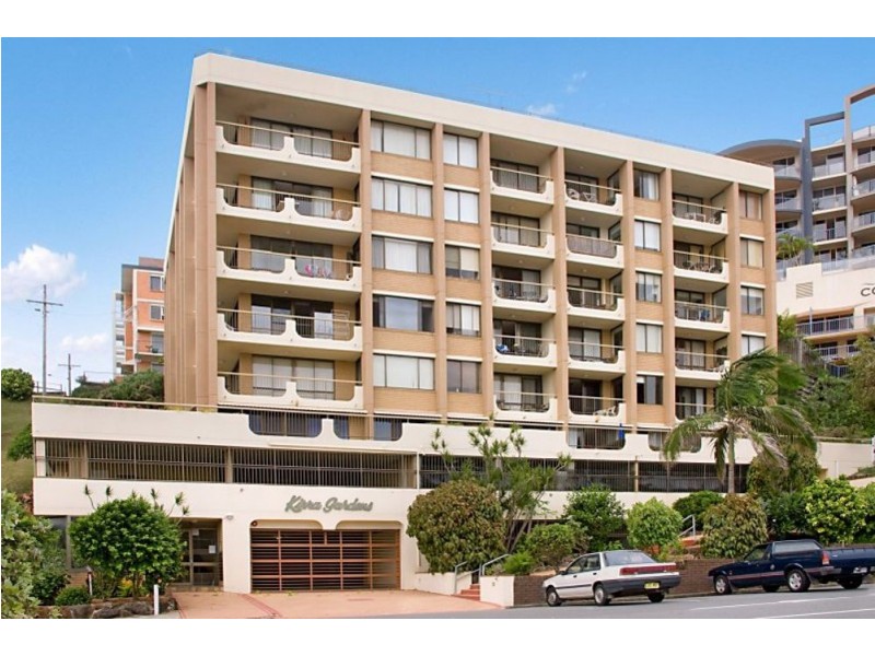 28/22 Marine Parade, Kirra QLD 4225