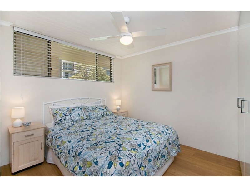 28/22 Marine Parade, Kirra QLD 4225