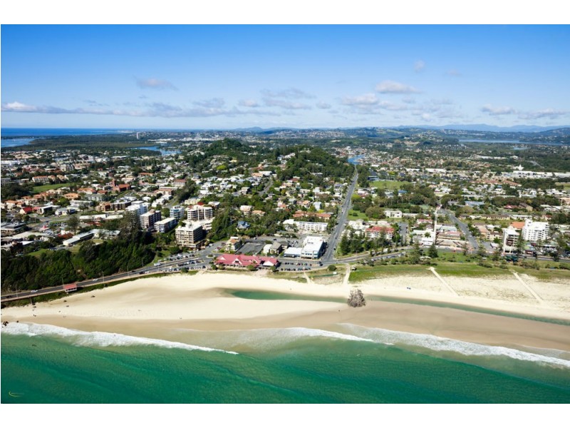 28/22 Marine Parade, Kirra QLD 4225