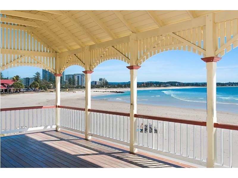28/22 Marine Parade, Kirra QLD 4225