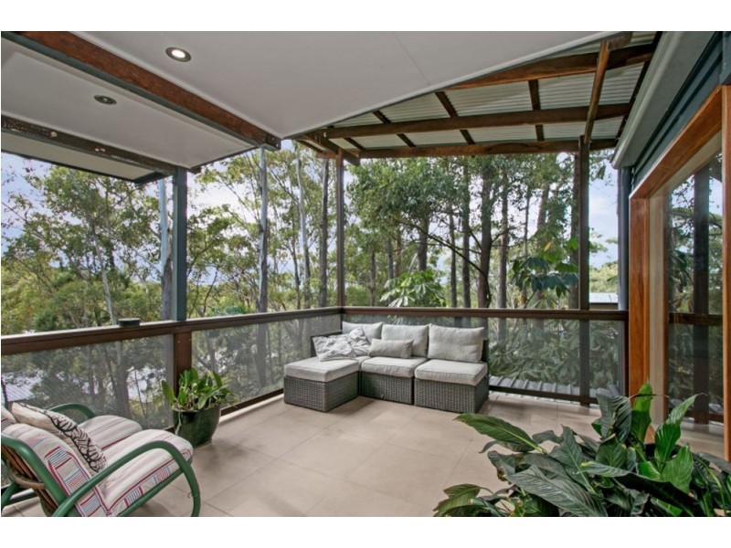 21 Domain Road, Currumbin QLD 4223
