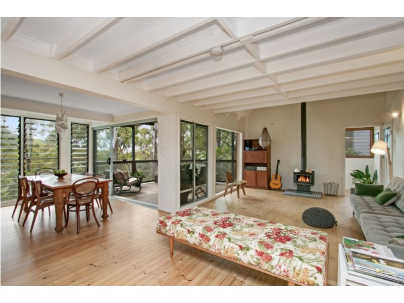 21 Domain Road, Currumbin QLD 4223