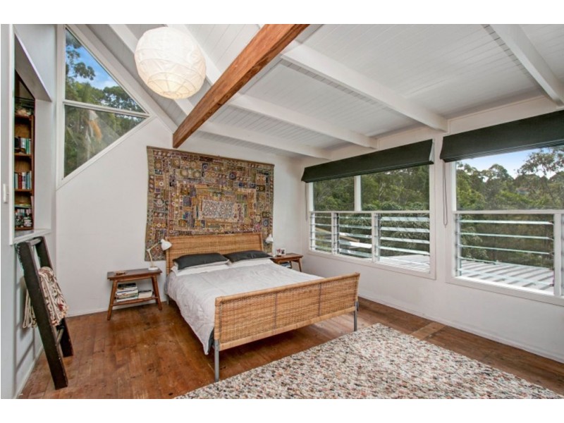 21 Domain Road, Currumbin QLD 4223