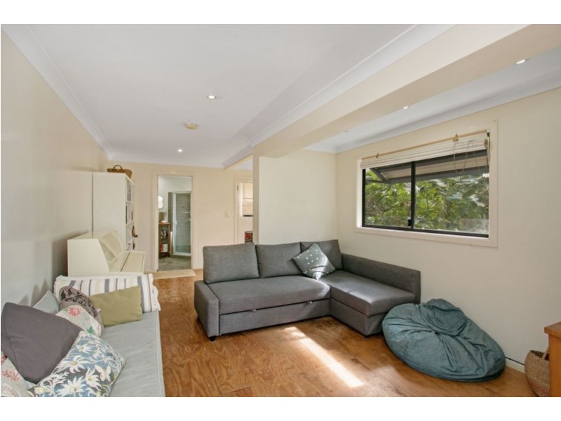 21 Domain Road, Currumbin QLD 4223