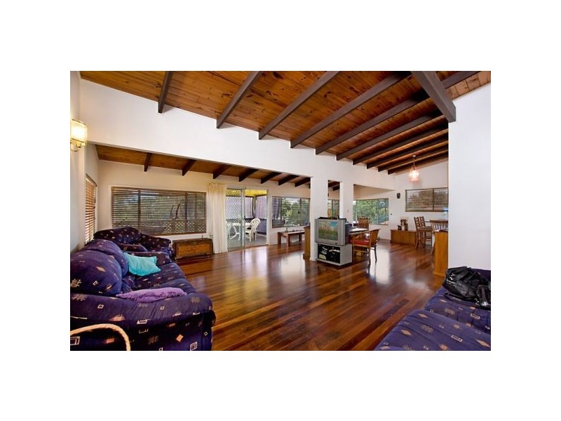 4 Myeerimba Pde, Tweed Heads West NSW 2485