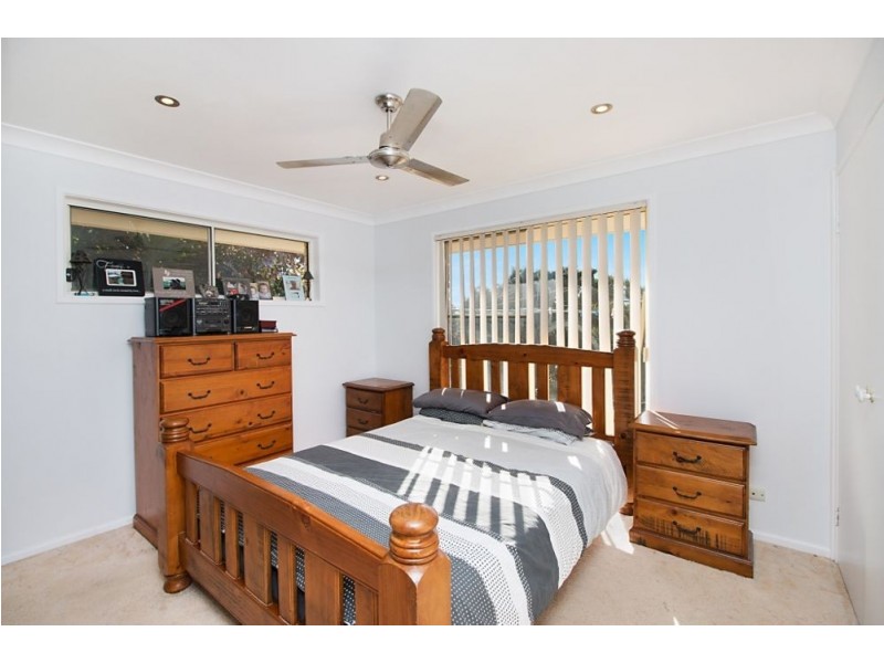 15 Tyrone Terrace, Banora Point NSW 2486