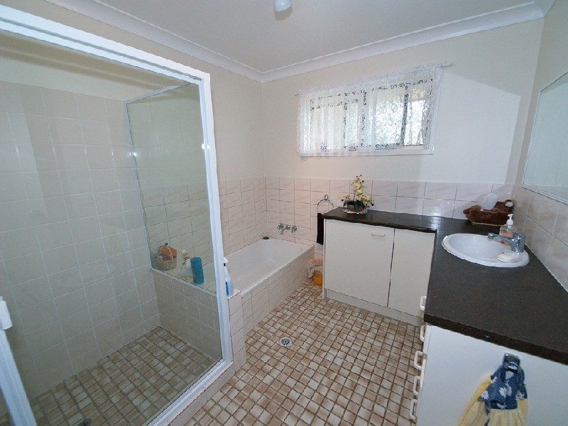 2/4 Tupia Ave, Tweed Heads NSW 2485