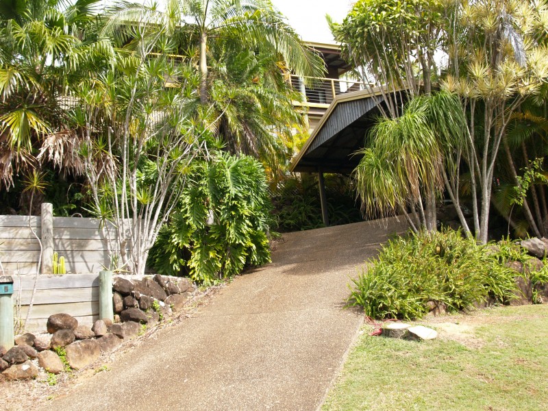 6 Myeerimba Pde,, Tweed Heads West NSW 2485