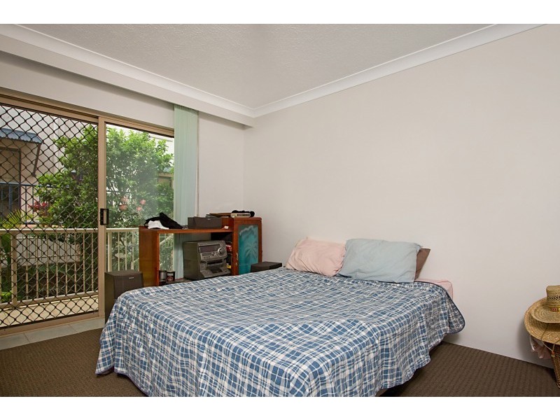 19/15-17 South Street, Kirra QLD 4225