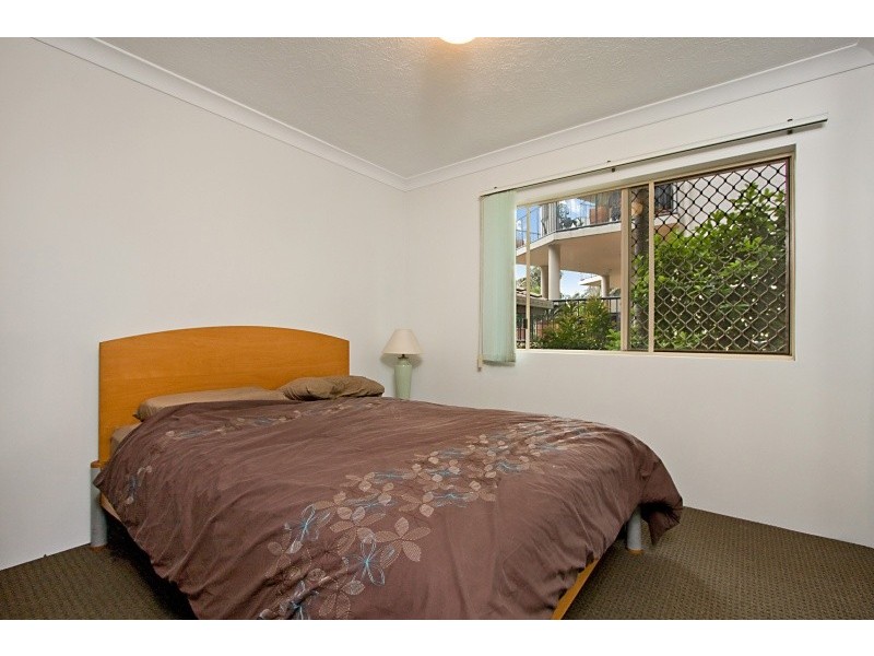 19/15-17 South Street, Kirra QLD 4225