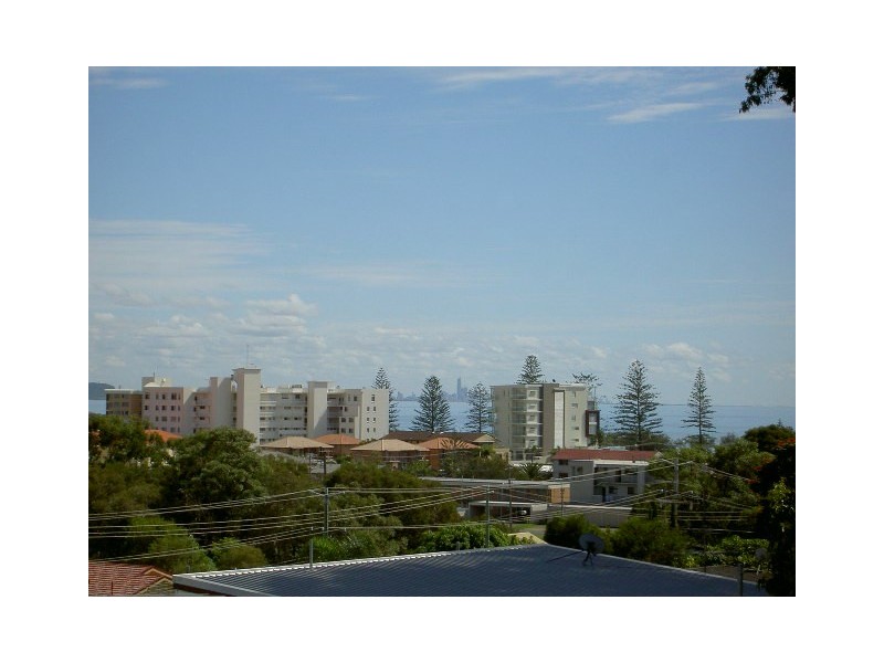 9/7-9 Stapylton St, Coolangatta QLD 4225